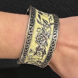 Wide Ornate Silver and Cream Hinge Bangle Bracelet